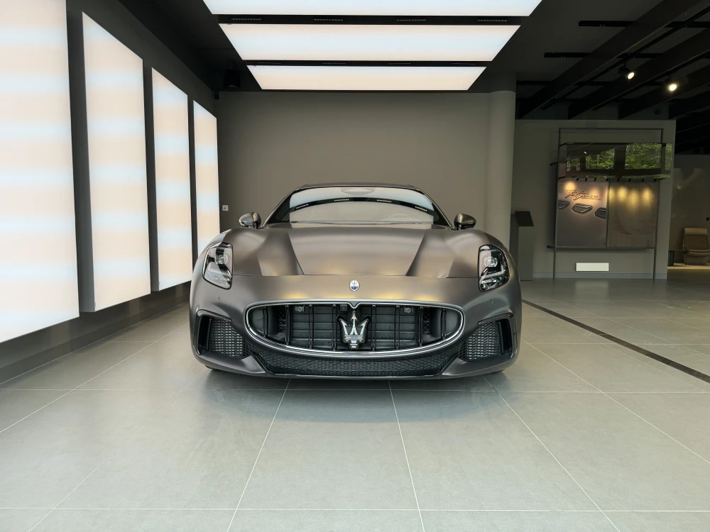 Maserati GranTurismo foto 2