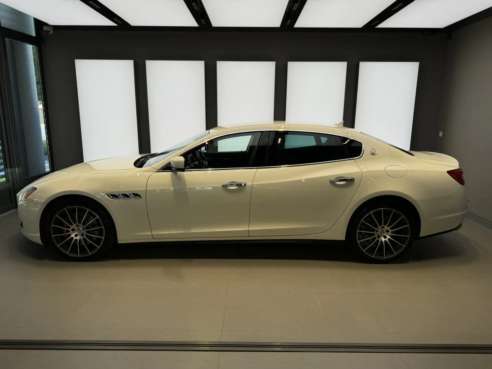 Maserati Quattroporte foto 8