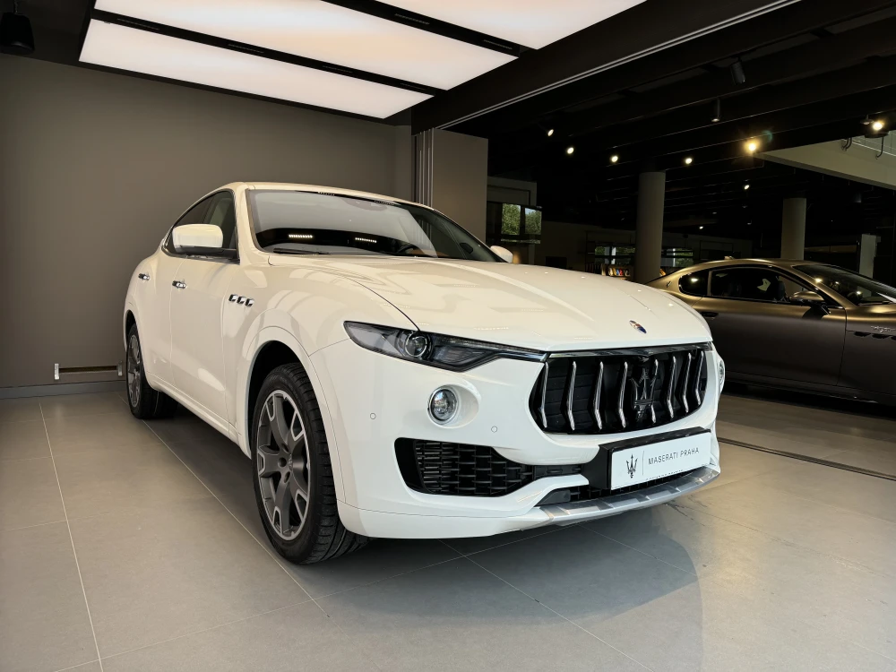 Maserati Levante foto 3