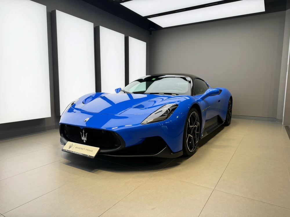 Maserati MC20 foto 1