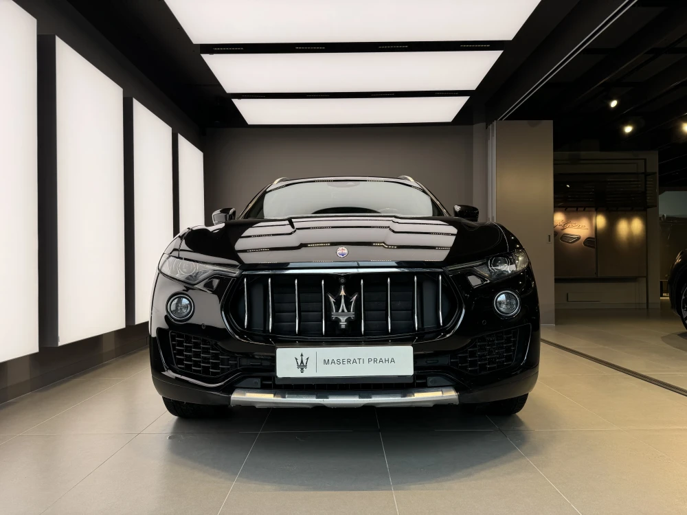 Maserati Levante foto 2