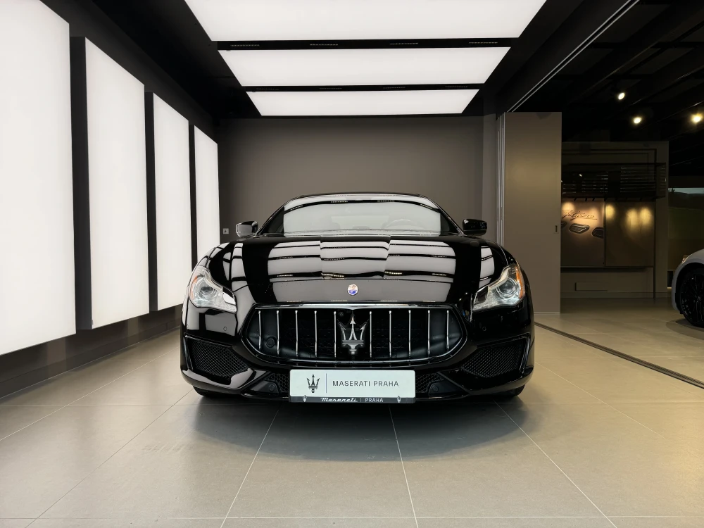 Maserati Quattroporte foto 2