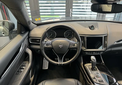 Maserati Levante - foto 15