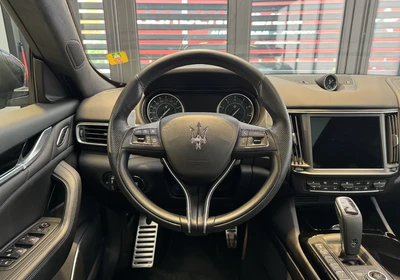 Maserati Levante - foto 16