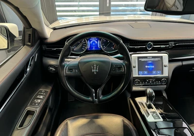 Maserati Quattroporte - foto 15