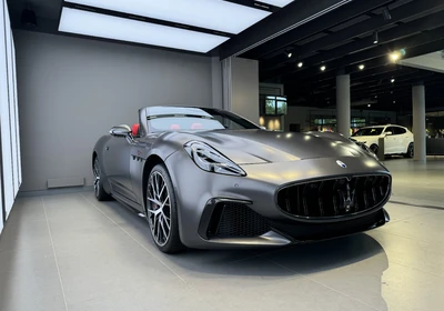 Maserati GranCabrio - foto 2